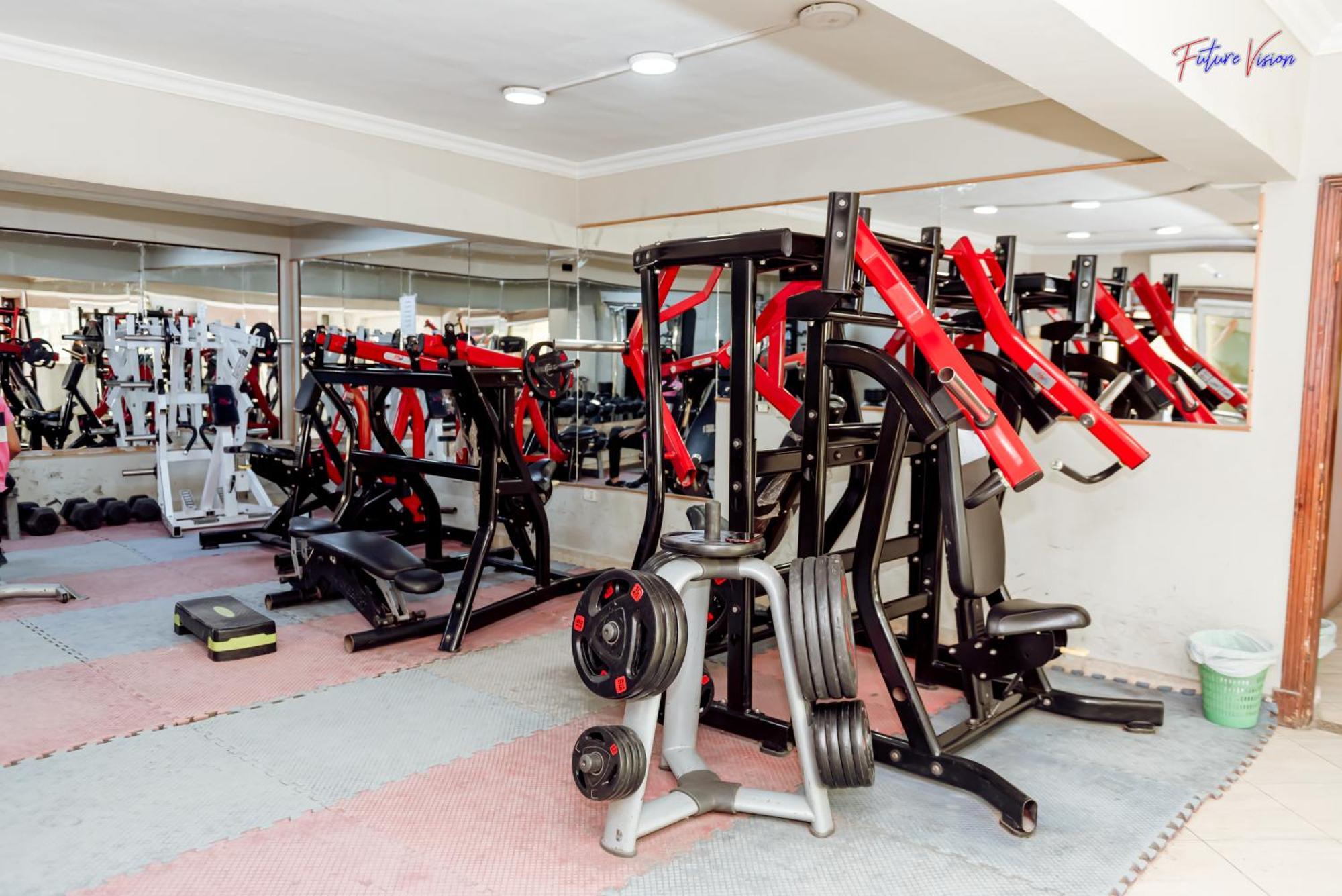 Rehana Plaza Hotel Κάιρο Εξωτερικό φωτογραφία A gym in India